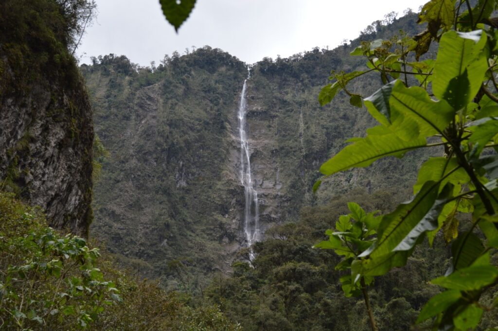 Aventura En El Ojo Del Fantasma Volc N Tungurahua Chimborazo Tours